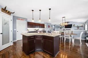 1913 Holly St SE, Demotte, IN 46310 - Photo 14