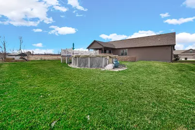 1913 Holly Street SE, Demotte, IN 46310 - Photo 32