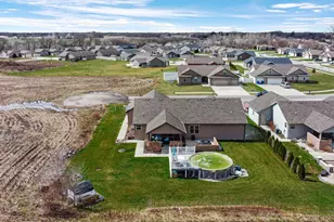 1913 Holly St SE, Demotte, IN 46310 - Photo 38