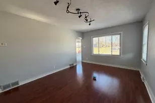 3134 Cleveland St, Hammond, IN 46323 - Photo 4