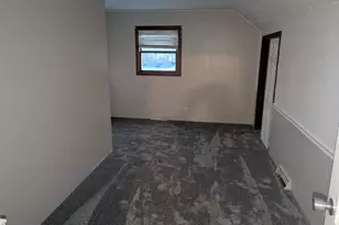 411 N Union St, Hobart, IN 46342 - Photo 10