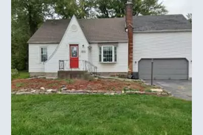 411 N Union Street, Hobart, IN 46342 - Photo 2