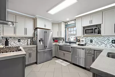 303 Burnham Street, Lowell, IN 46356 - Photo 6