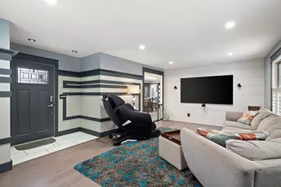 303 Burnham Street, Lowell, IN 46356 - Photo 10