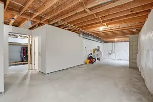 1144 Mary Ellen Dr, Crown Point, IN 46307 - Photo 34