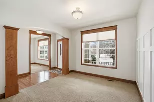 1144 Mary Ellen Dr, Crown Point, IN 46307 - Photo 8