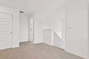 187 Cressmoor Blvd, Hobart, IN 46342 - Photo 18