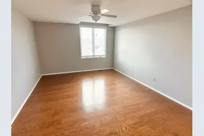 2324 Deerpath Drive W, Schererville, IN 46375 - Photo 10