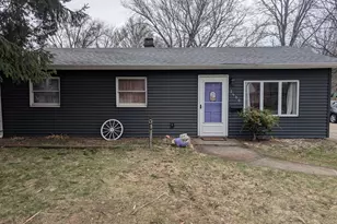 2600 Drexel Dr, Hobart, IN 46342 - Photo 1