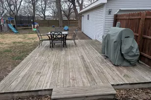 2600 Drexel Dr, Hobart, IN 46342 - Photo 16