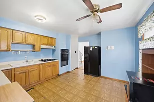 2332 W 21st Ave, Gary, IN 46404 - Photo 6