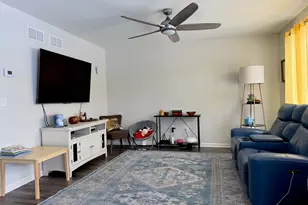 1829 S Creekside Ct, Westville, IN 46391 - Photo 2