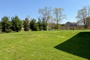 1829 S Creekside Ct, Westville, IN 46391 - Photo 28