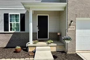 1829 S Creekside Ct, Westville, IN 46391 - Photo 2