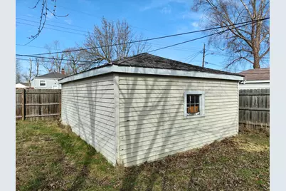 7418 Howard Avenue, Hammond, IN 46324 - Photo 22