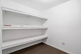 2007 W 45th St, Highland, IN 46322 - Photo 12