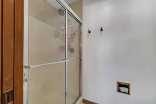 7041 Starling Dr, Schererville, IN 46375 - Photo 6