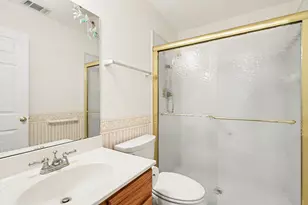 655 Surrey Walk Dr, Valparaiso, IN 46385 - Photo 14