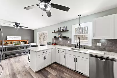 292 Streamwood Drive, Valparaiso, IN 46383 - Photo 10