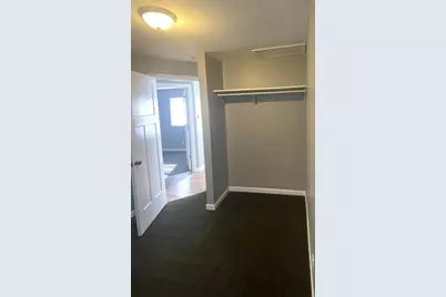 6204 W 29th Avenue, Gary, IN 46406 - Photo 8