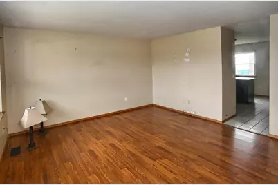 3621 Kingsway Drive, Crown Point, IN 46307 - Photo 2