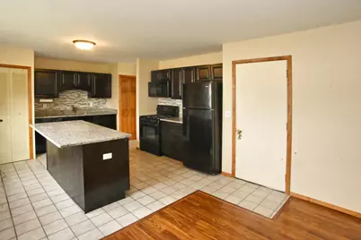 3621 Kingsway Drive, Crown Point, IN 46307 - Photo 6