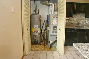 3621 Kingsway Dr, Crown Point, IN 46307 - Photo 10