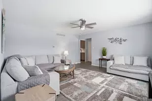 405 N Griffith Blvd, Griffith, IN 46319 - Photo 4