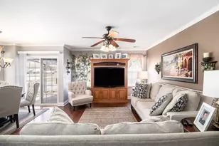 10592 Maine Dr, Crown Point, IN 46307 - Photo 6