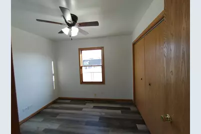 221 N Broad Street, Griffith, IN 46319 - Photo 8