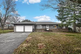 490 W US Hwy 30, Valparaiso, IN 46385 - Photo 2