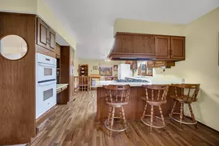 490 W US Hwy 30, Valparaiso, IN 46385 - Photo 10