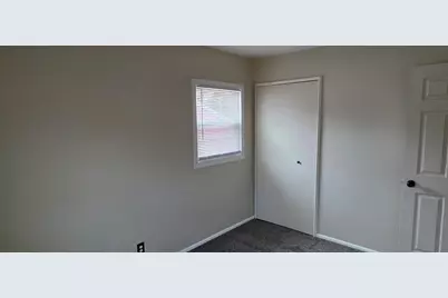 122 Memorial Drive, Michigan City, IN 46360 - Photo 8