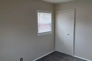 122 Memorial Dr, Michigan City, IN 46360 - Photo 8