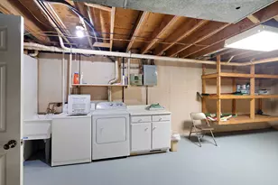 1714 Earthstone Dr, Valparaiso, IN 46383 - Photo 18