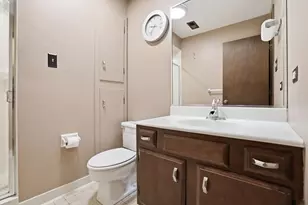 1630 Camellia Dr, Munster, IN 46321 - Photo 12