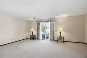 1630 Camellia Dr, Munster, IN 46321 - Photo 6