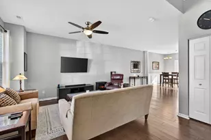 11405 Vermont Pl, Crown Point, IN 46307 - Photo 4