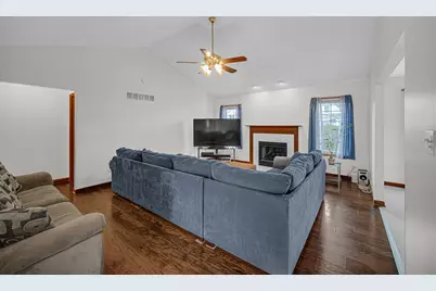 192 Summerhill Drive, Dyer, IN 46311 - Photo 2