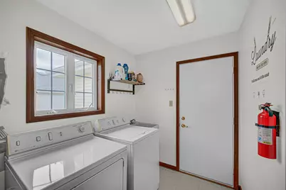 192 Summerhill Drive, Dyer, IN 46311 - Photo 8