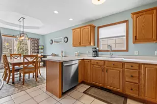 308 E Ross Ave, Kouts, IN 46347 - Photo 10