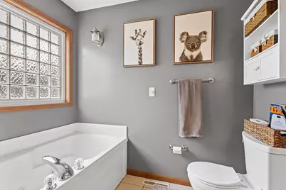 308 E Ross Avenue, Kouts, IN 46347 - Photo 18