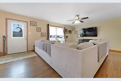 306 Bach Road, Schererville, IN 46375 - Photo 10