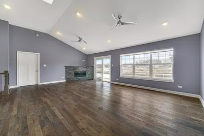 6135 S Dune Harbor Drive, Portage, IN 46368 - Photo 4