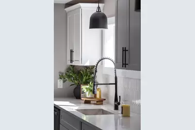 101 Erie Street, Valparaiso, IN 46383 - Photo 12