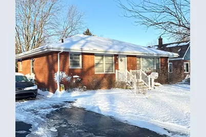 140 N Linda Street, Hobart, IN 46342 - Photo 1