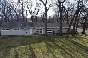 3000 N Lake Park Ave, Hobart, IN 46342 - Photo 2