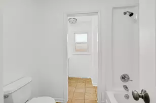 835 Tyler Ave, Dyer, IN 46311 - Photo 14