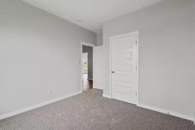 133 Cressmoor Boulevard, Hobart, IN 46342 - Photo 16