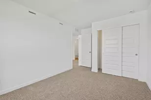 440 Fry St, Hebron, IN 46341 - Photo 18